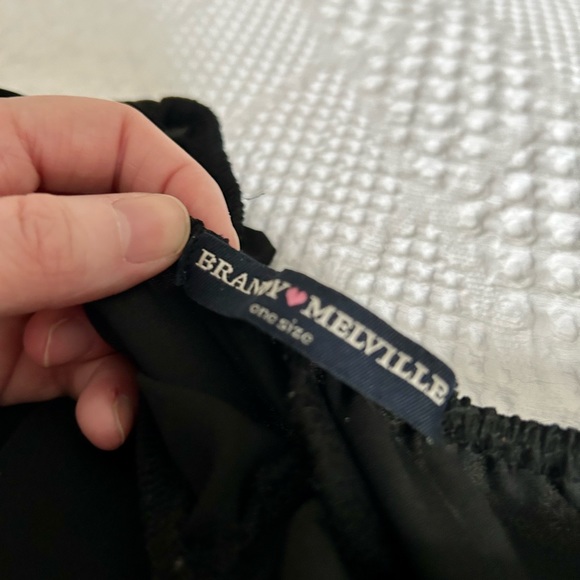 *SALE* Brandy Melville Black Shorts - Picture 3 of 3